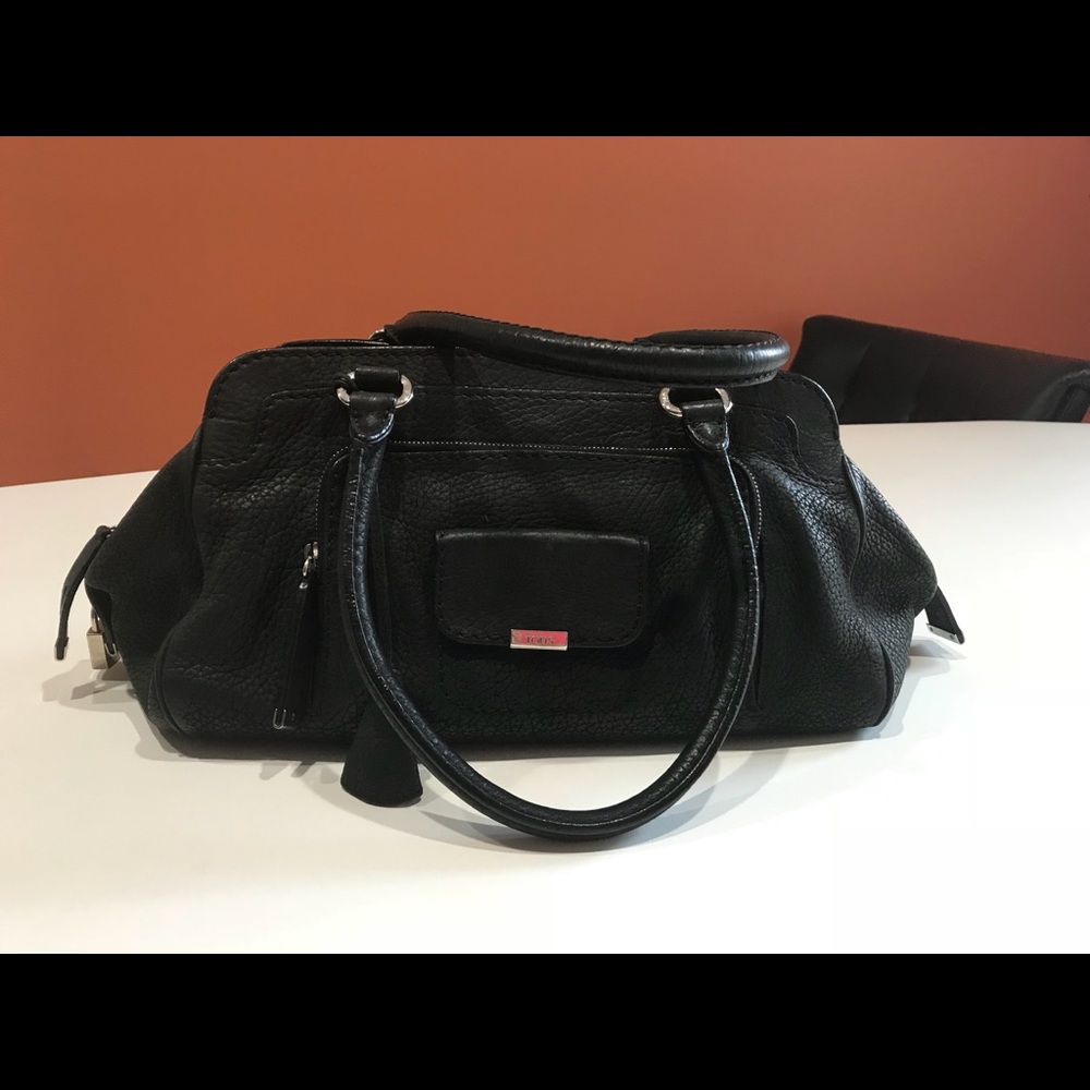 🌺🌺🌺TOD’S Black Leather Bag (with lock) 17”x9”x5”